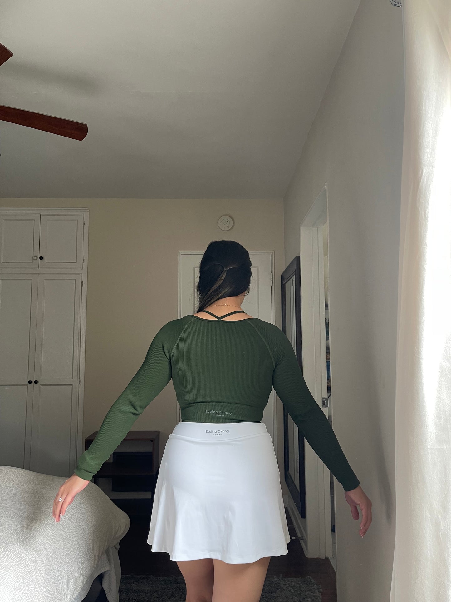 Evelina Chiang x Sirious Long Sleeve Crop Top - Pine Green