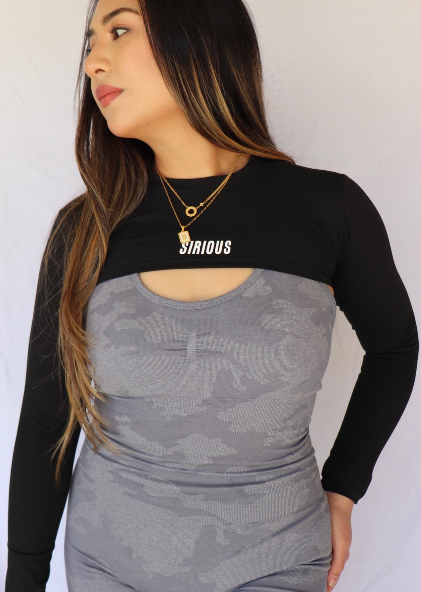 Essence Shrug - Black