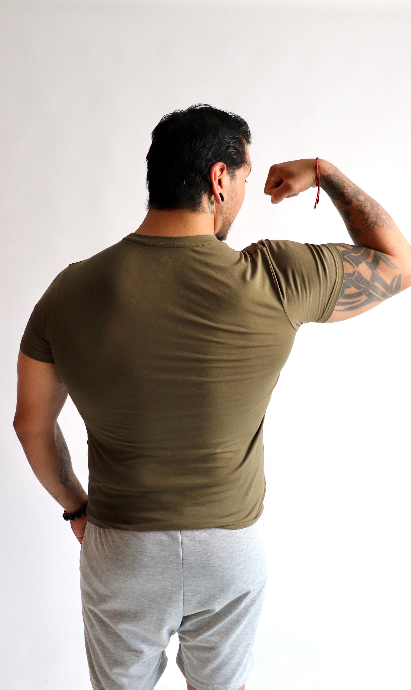 Essentials T-Shirt - Olive Green