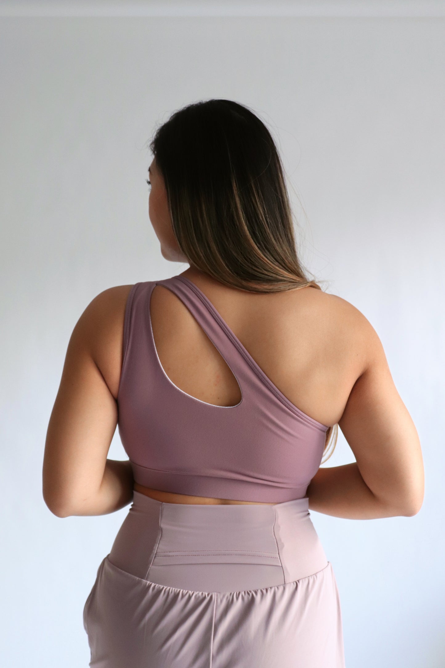 Marathoner Asymmetrical Sports Bra - Mauve