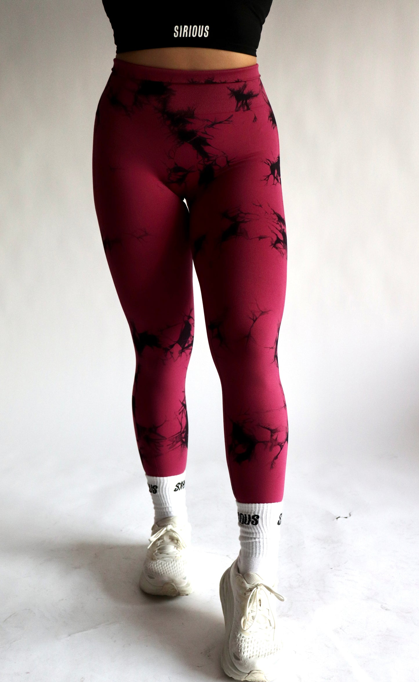 Inked Seamless Contour Leggings (Black Inked) - Cherry Wine