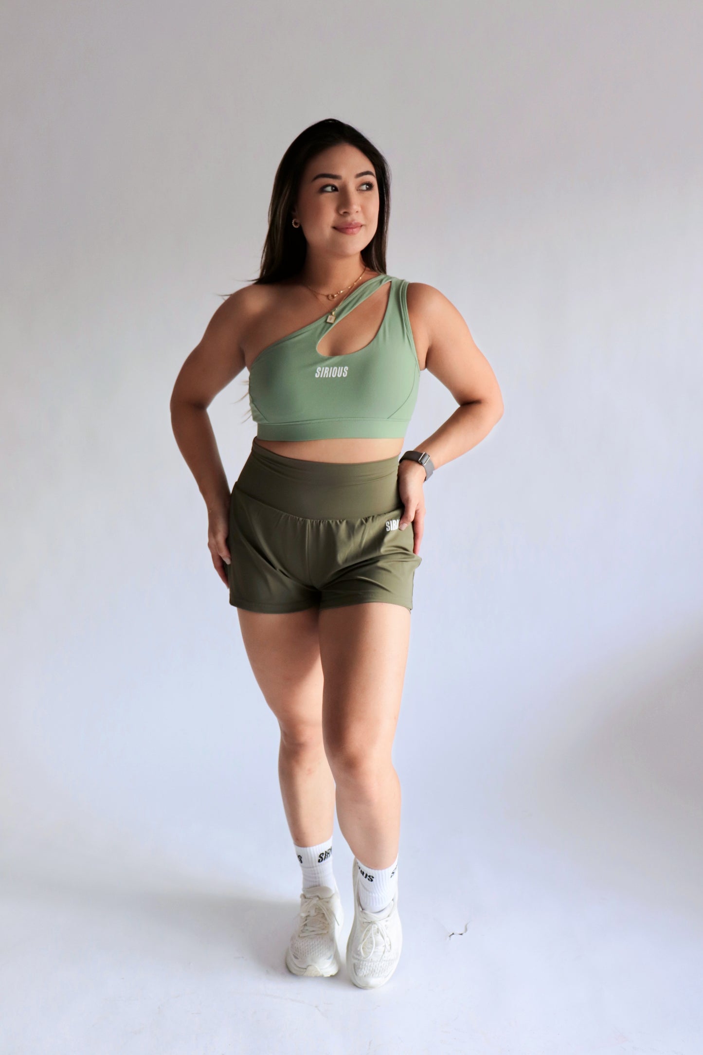 Marathoner Asymmetrical Sports Bra - Pistachio Green